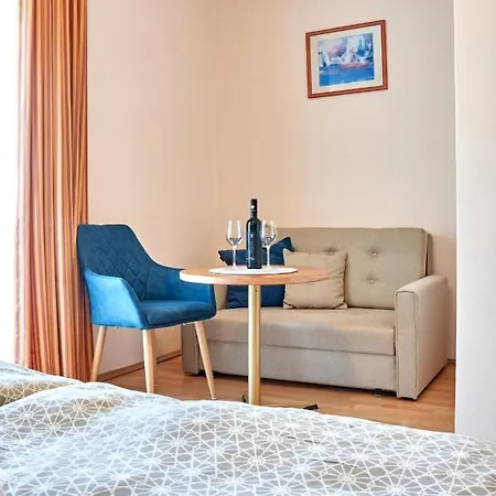 Vojtek Pince Vendeghaz 3*